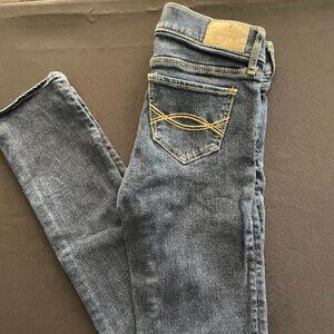 Abercrombie KIDS 14 SLIM Blue Jeans